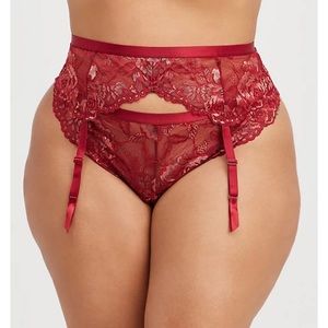 LAST ONE Torrid Size 1/2 Red Lace & Gold Garter Belt NWT